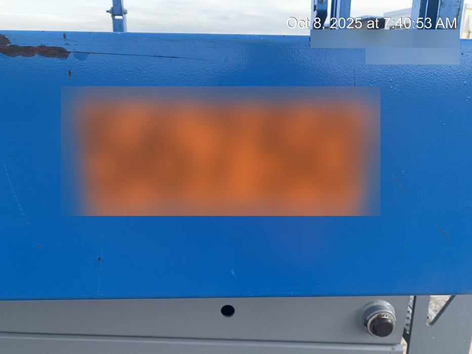 2019 Genie GS-4047 Folding rails with half height swing gate