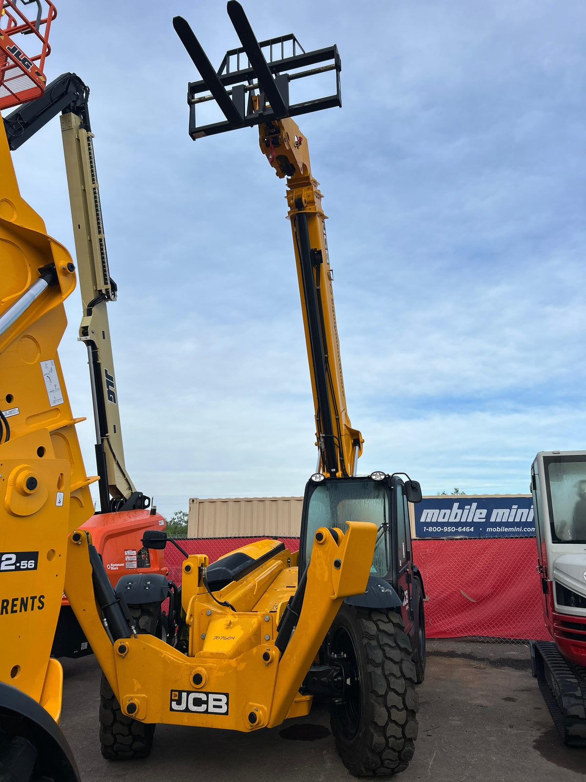 2026 JCB 512-56
