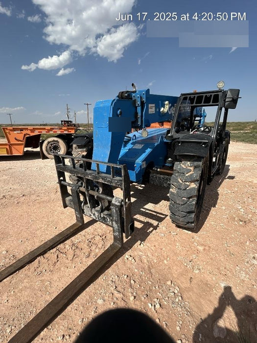 2018 Genie GTH-636 Genie GTH-636 w/Open ROPS, Work Lights, Solid Tires, RH Cab Mesh, Beacon, 48" Carriage and Forks