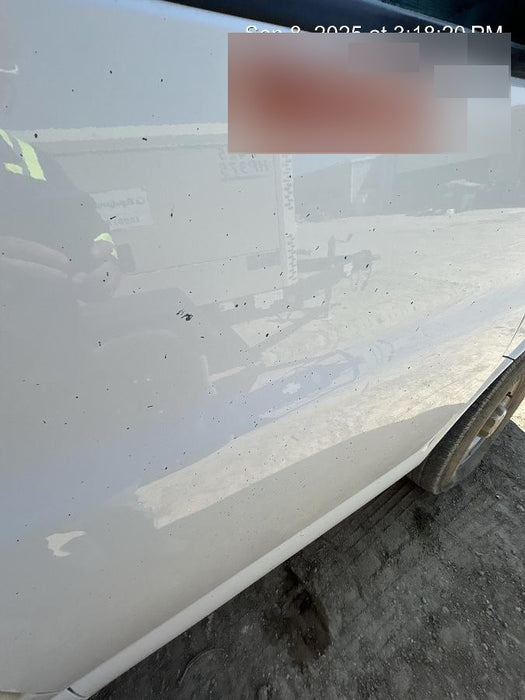 2023 CHEVROLET Express Van - Rental