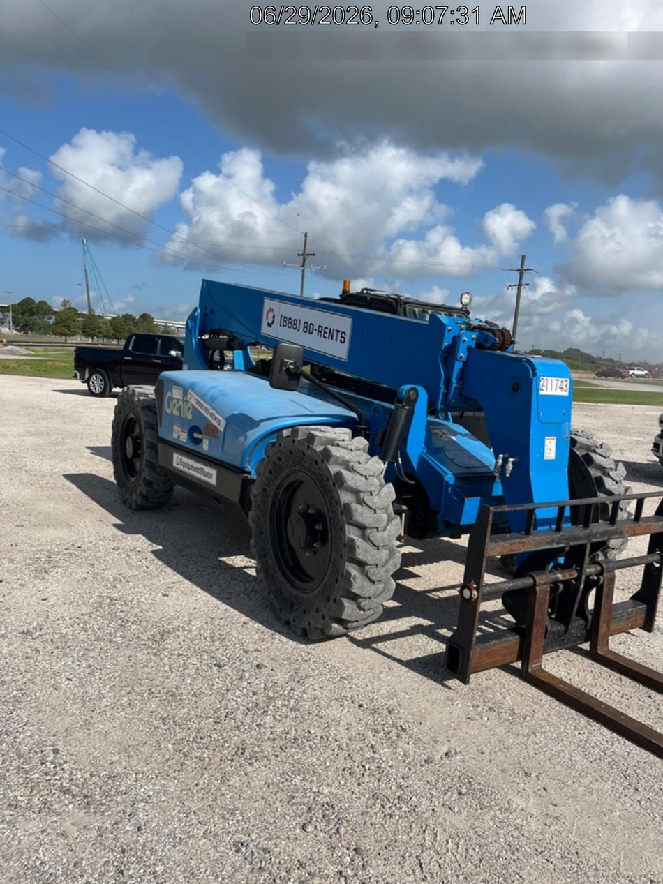 2022 GENIE GTH-636