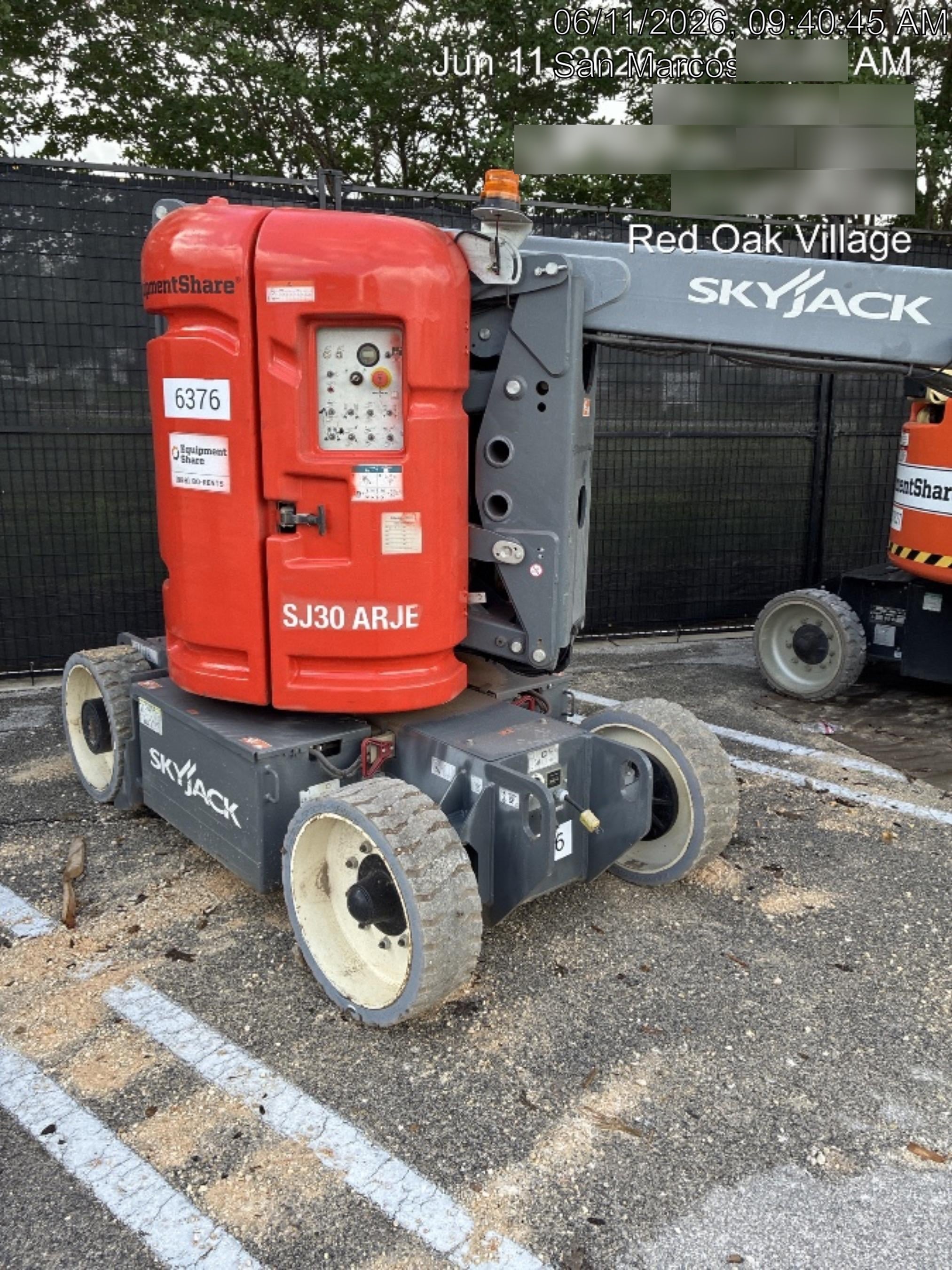 2017 SKYJACK SJ30 AJE
