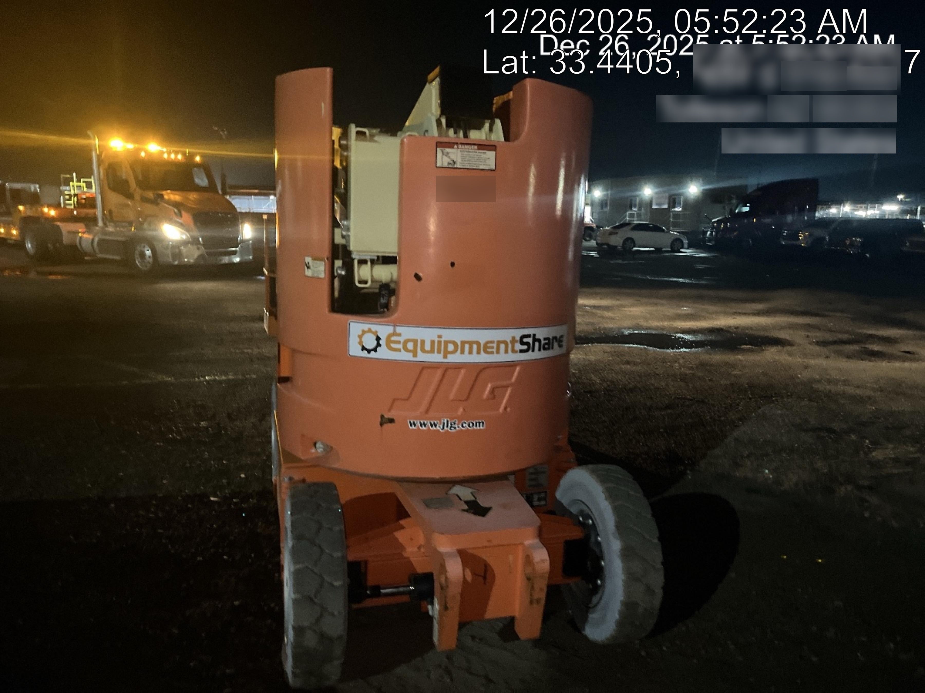 2019 JLG E300AJP