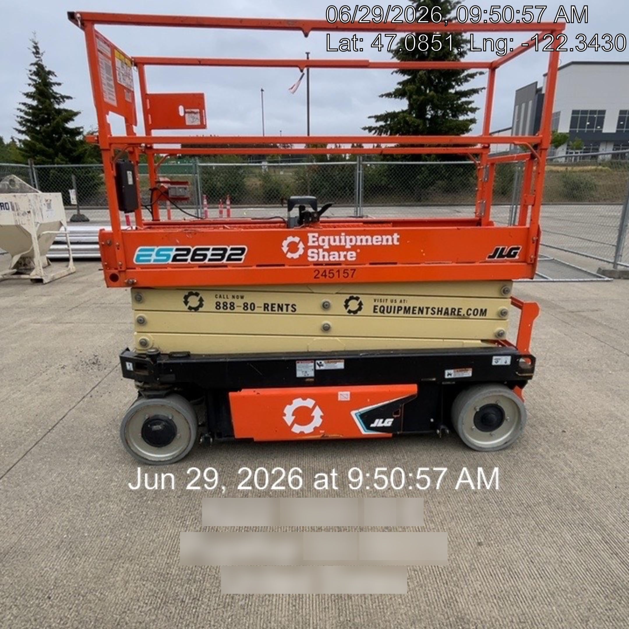 2022 JLG ES2632