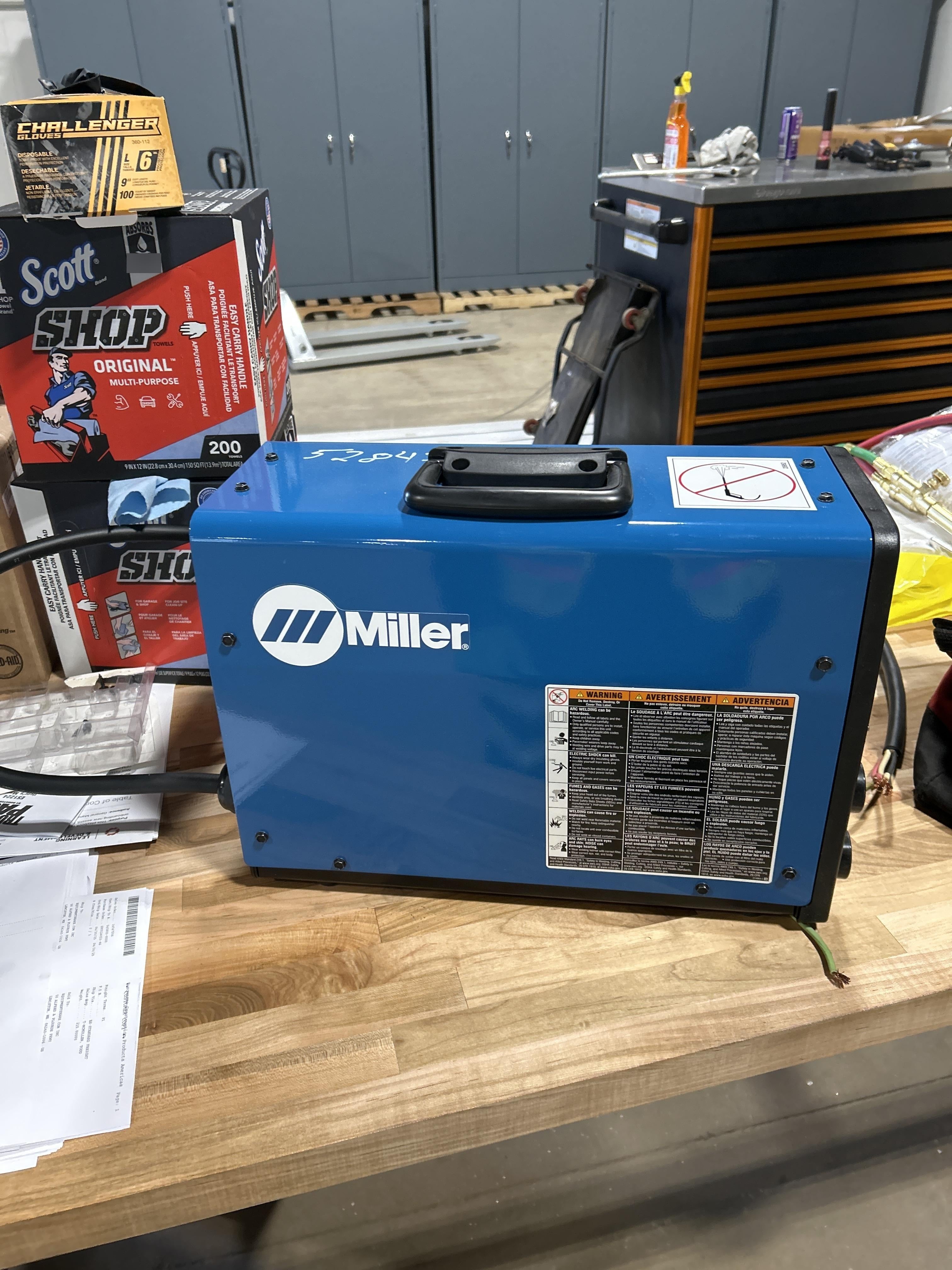 2025 MILLER ELECTRIC CST-282