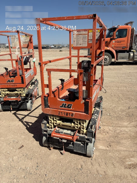 2022 JLG ES1330L