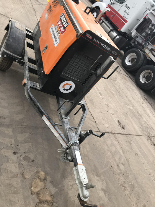 2021 Lincoln Electric Vantage 322 Vantage 322 Ready Pak 3 w/ Decals, ORANGE (includes trailer, cable rack, fender light kit) NO Telematics