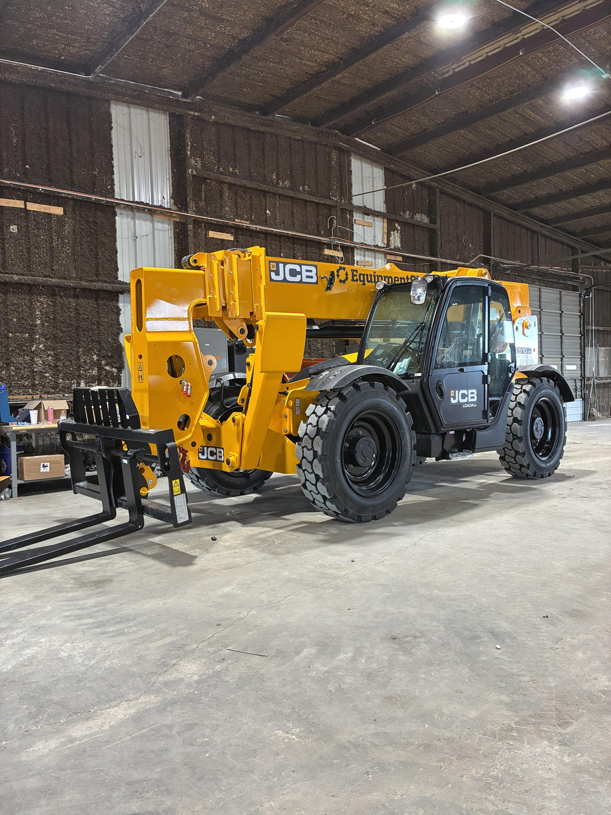 2026 JCB 510-56