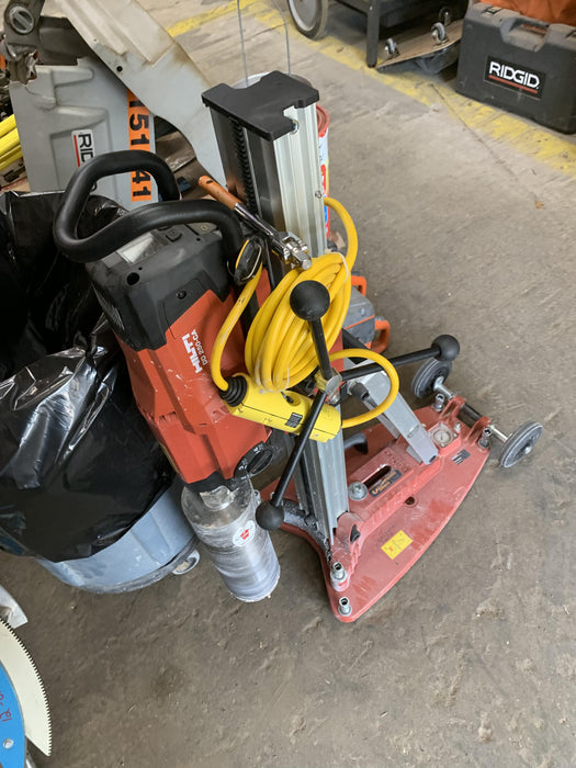 2022 HILTI DD250E