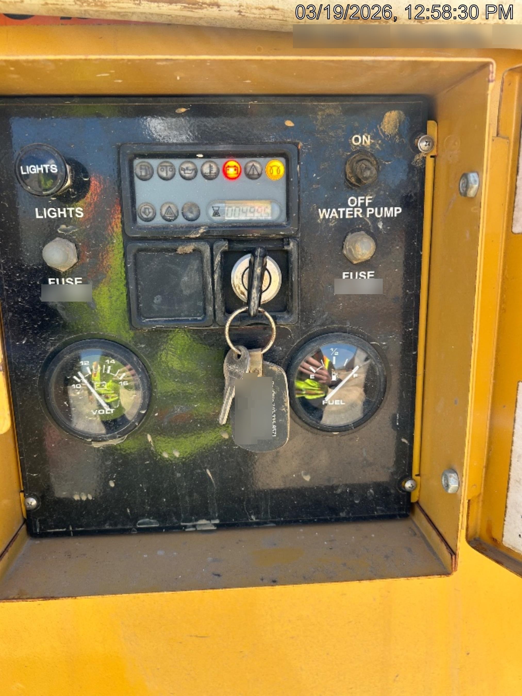 2023 Vac-Tron LP573XDT T4 Koehler Diesel Engine, 500 Gallon Debris Tank, x2 100 Gallon Water Tanks