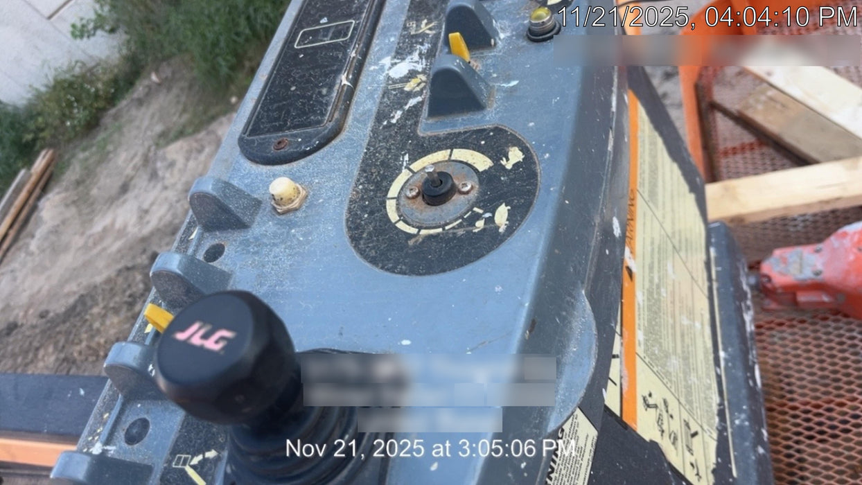 2022 JLG 660SJ Quad Track