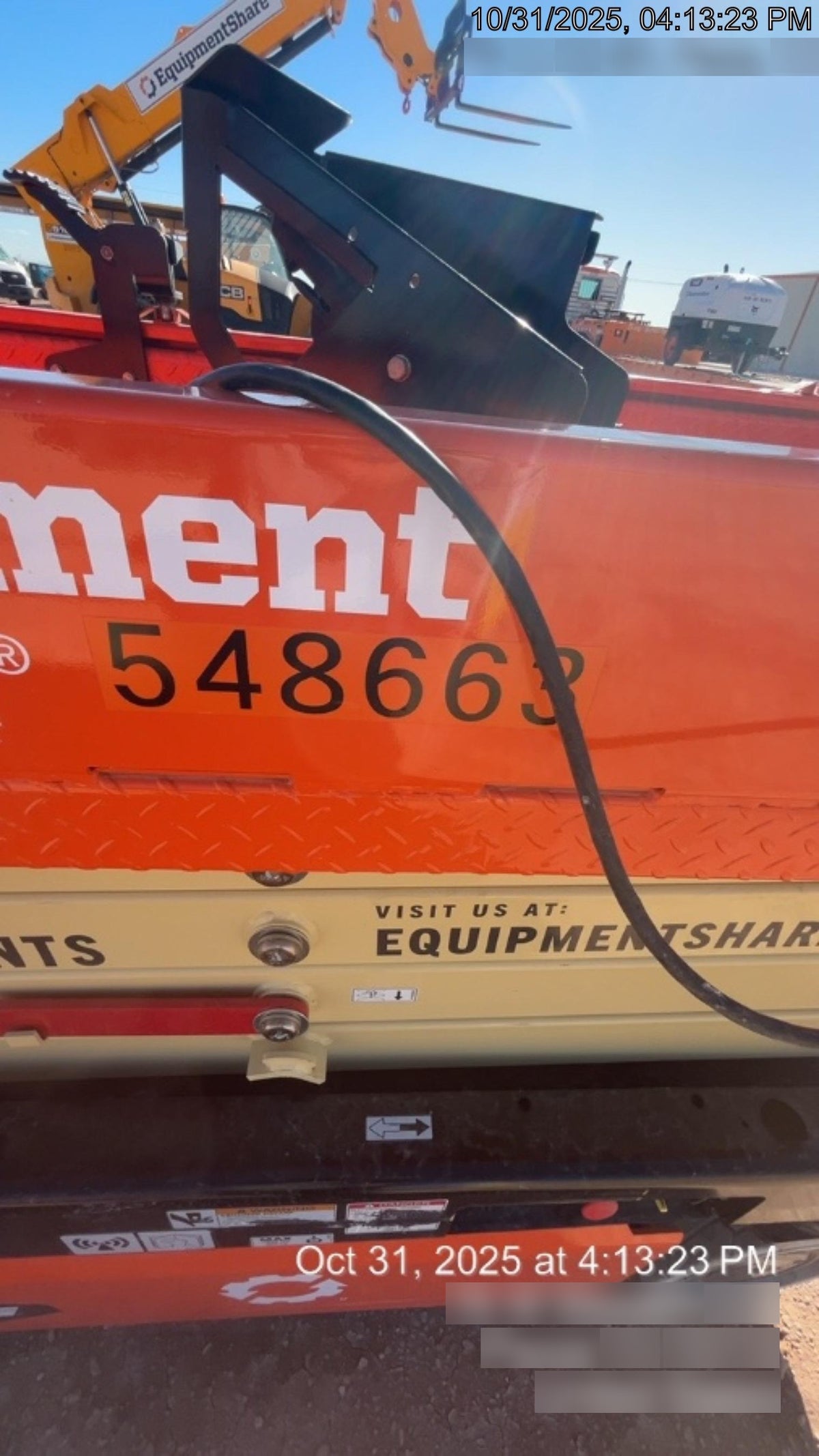 2025 JLG ES1932