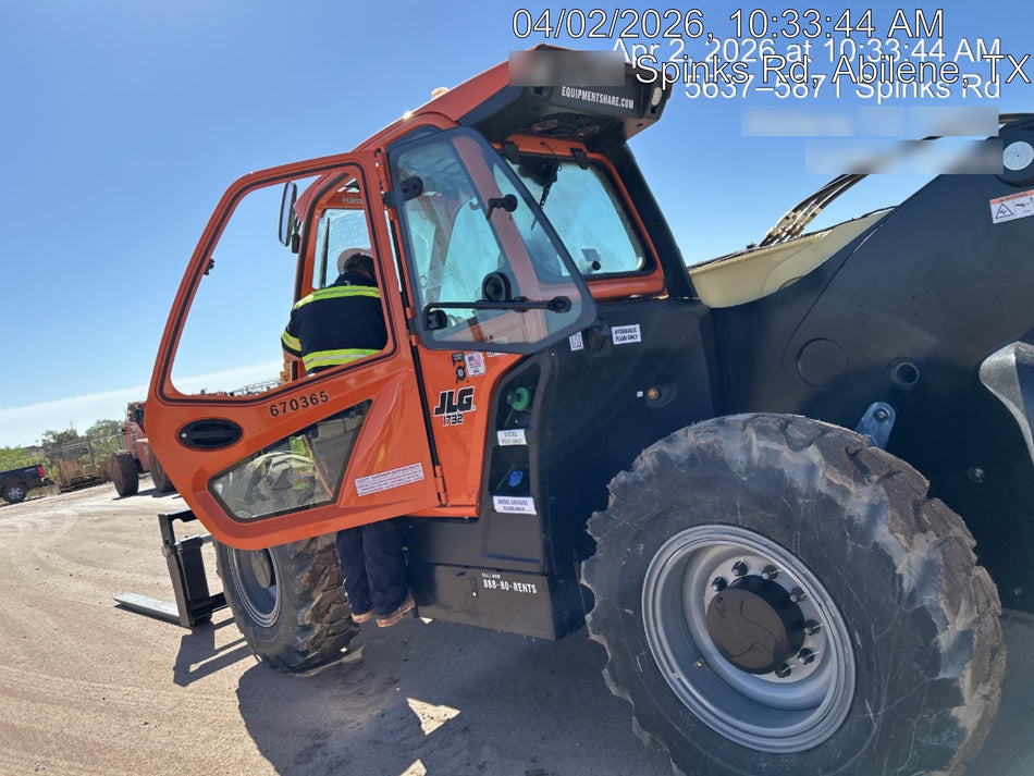 2026 JLG 1732
