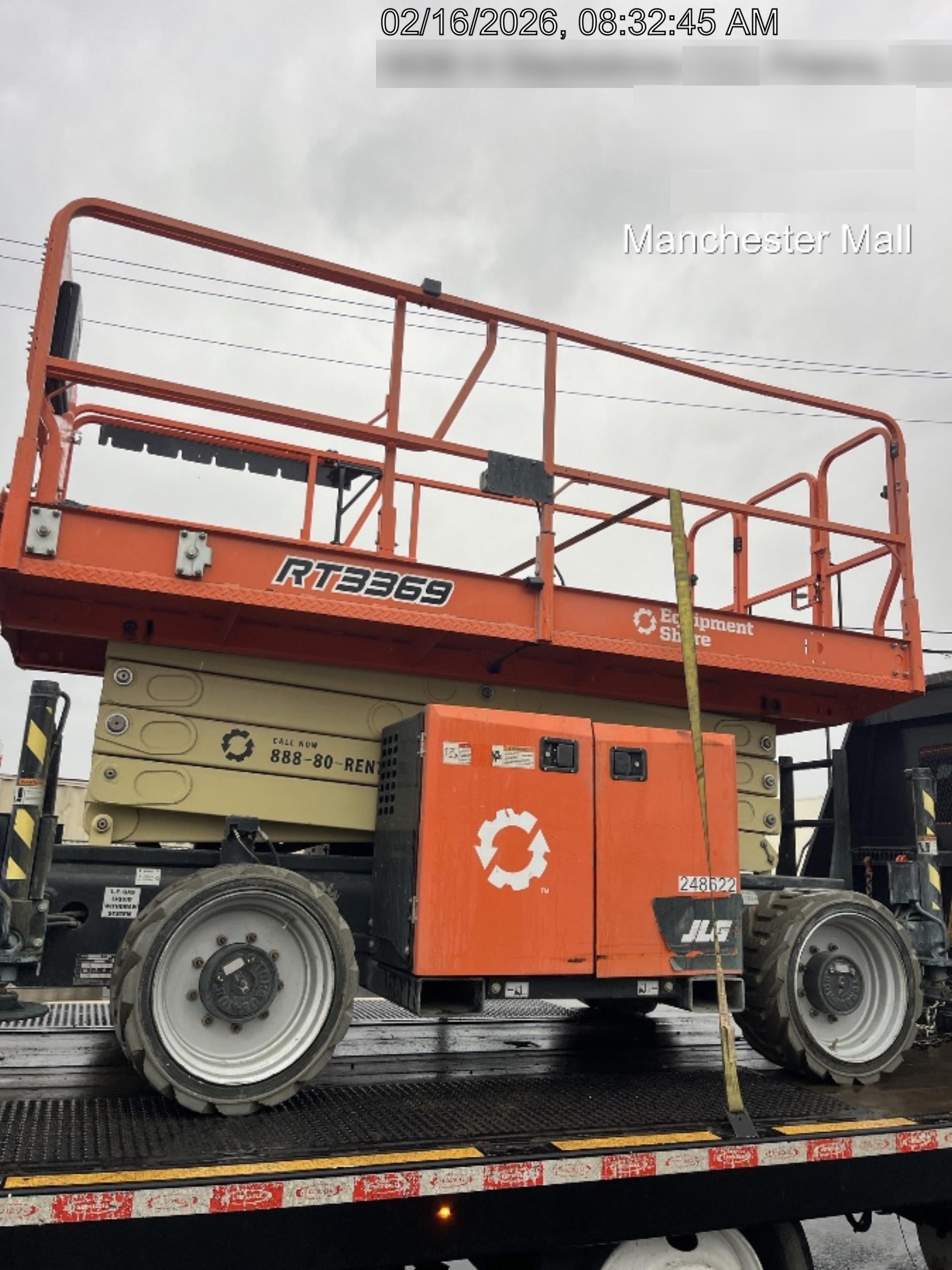 2022 JLG RT3369