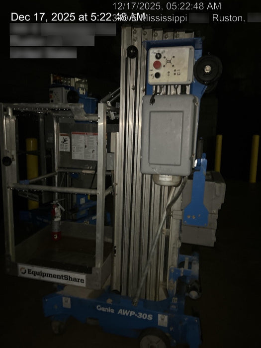 2019 GENIE AWP-30S