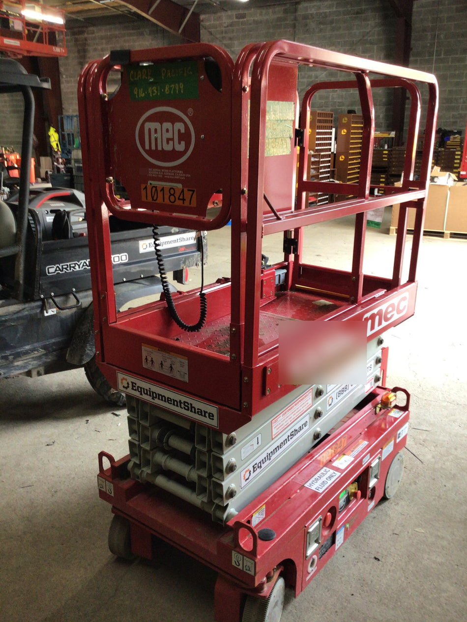 2020 MEC 1330SE Solid NM Tires, Steel Swing out Doors, LCS, Beacon, 900W Invertor