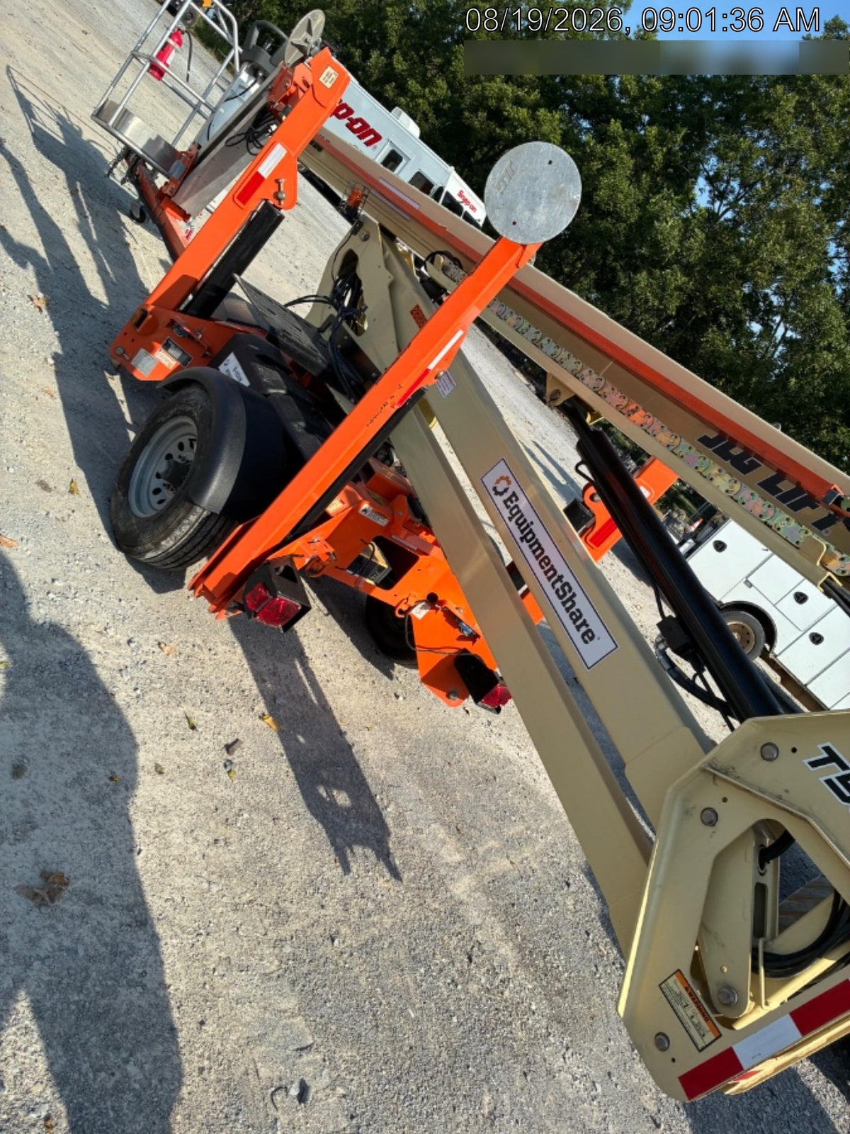 2022 JLG T500J