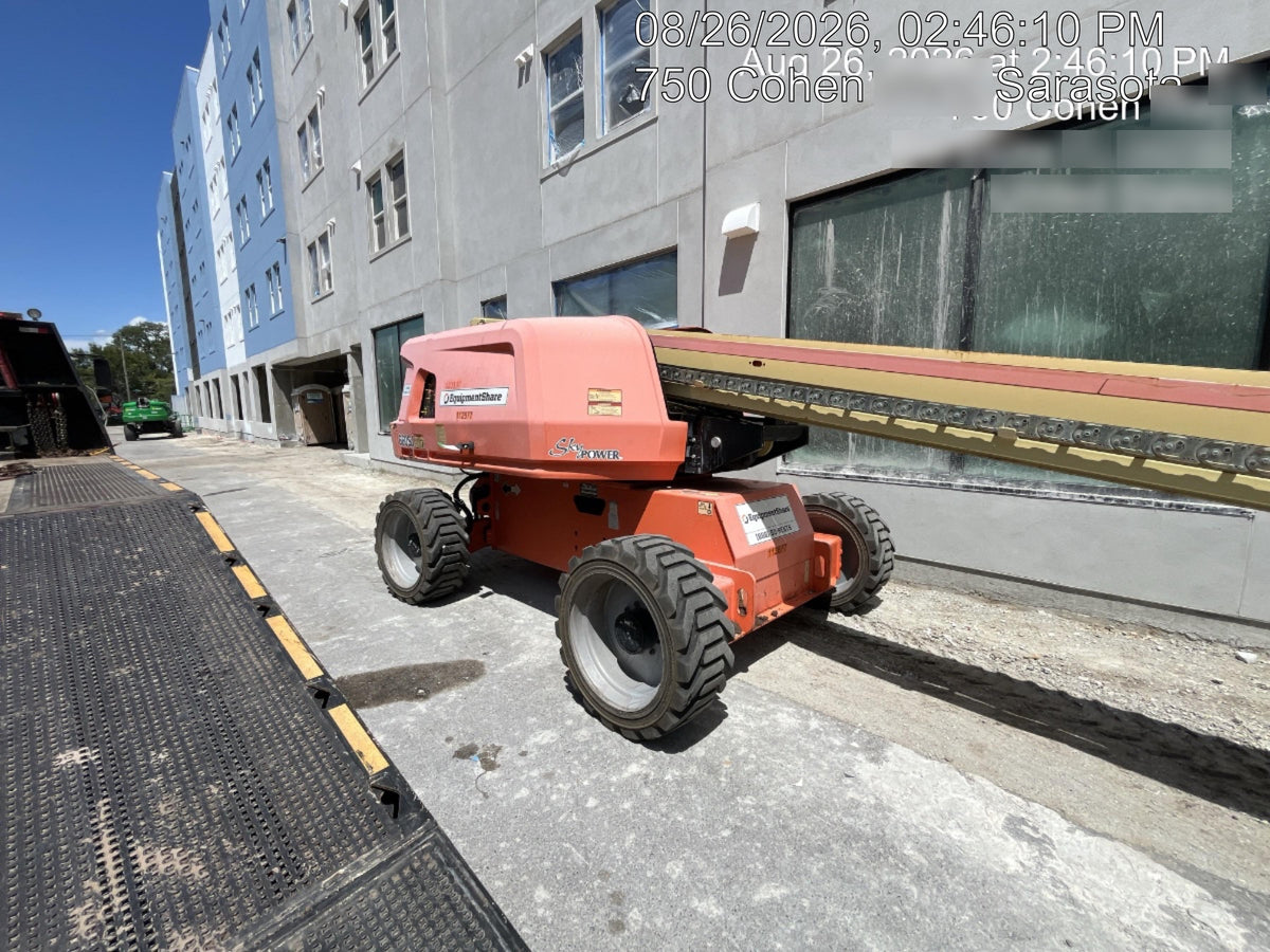 2020 JLG 660SJ
