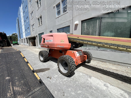 2020 JLG 660SJ