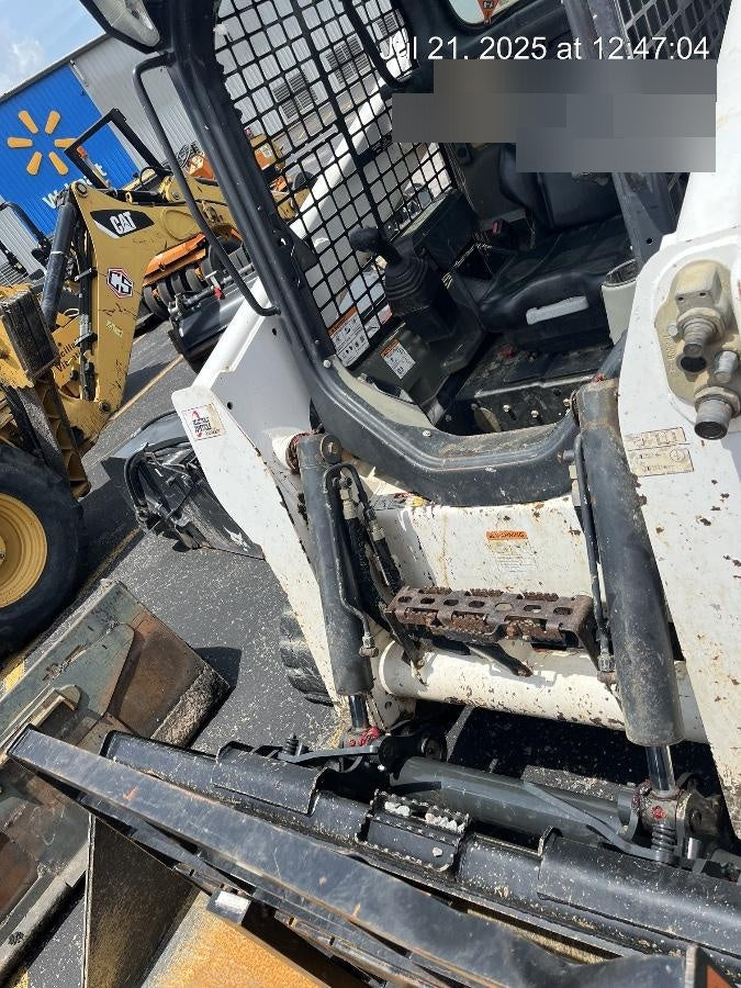 2024 ARROW MATERIAL HANDLING F5100CB