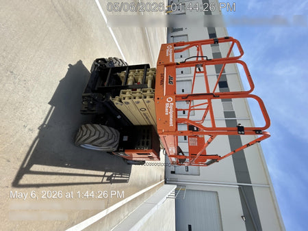 2022 JLG ERT4069