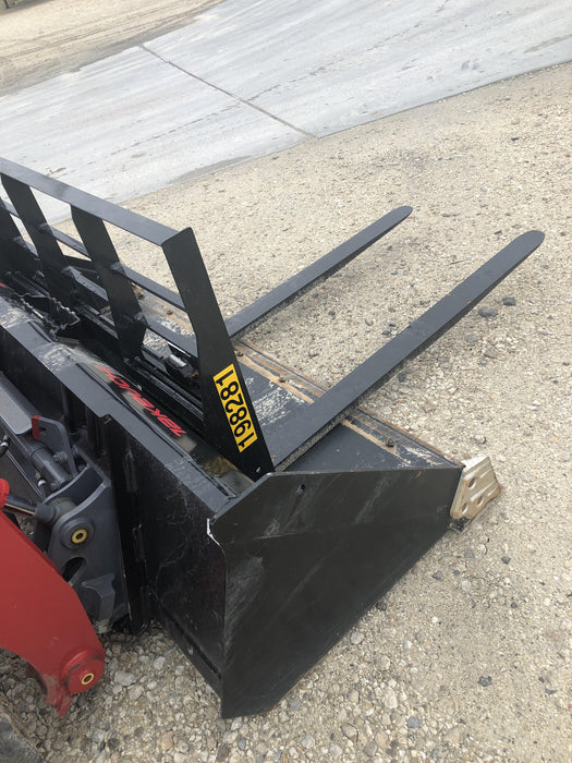 2021 ARROW MATERIAL HANDLING 60" Pallet Forks