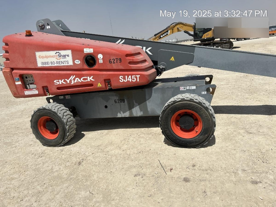2017 SKYJACK SJ45T+