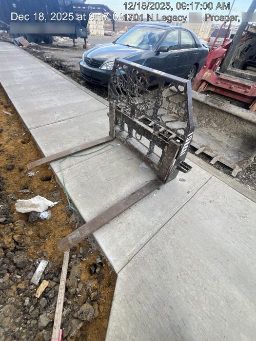 2020 PALADIN 48" Pallet Forks - Paladin