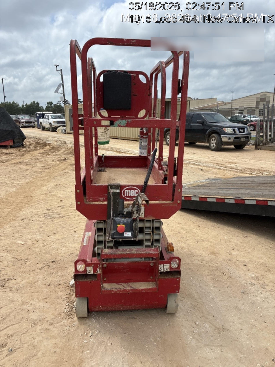 2019 MEC 1330SE MEC 1330SE w/ES Track Hardware, Full Extended 2 Year Warranty