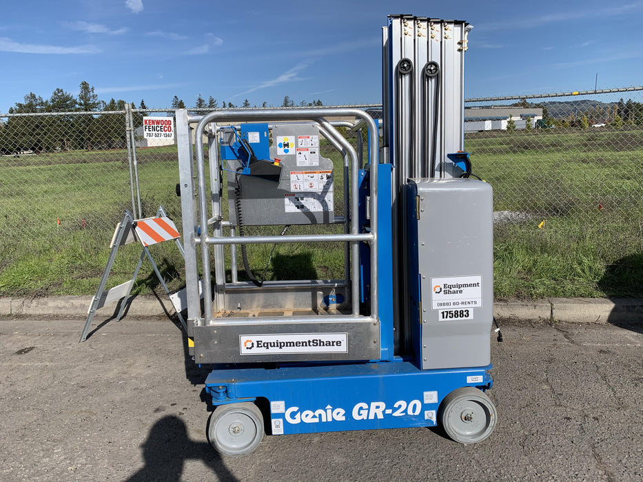 2021 GENIE GR-20