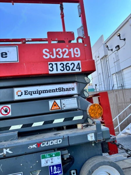 2023 SKYJACK SJ3219