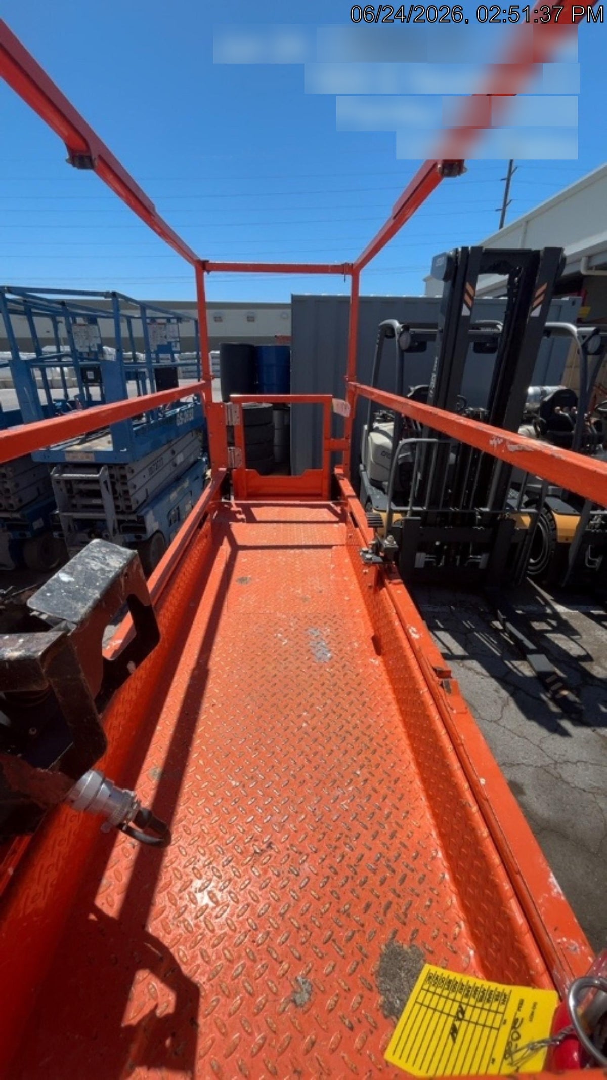 2022 JLG ES2632