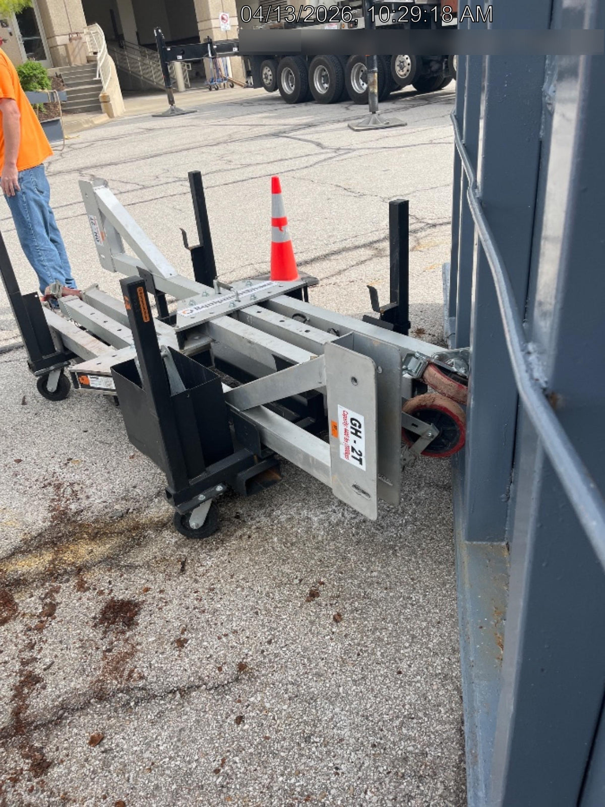 2023 SUMNER GH2T-12