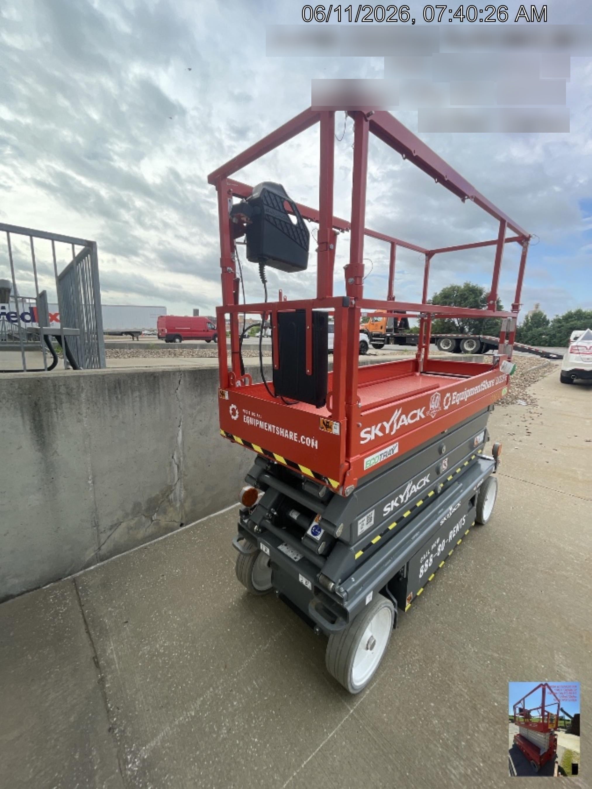 2025 SKYJACK SJ3226