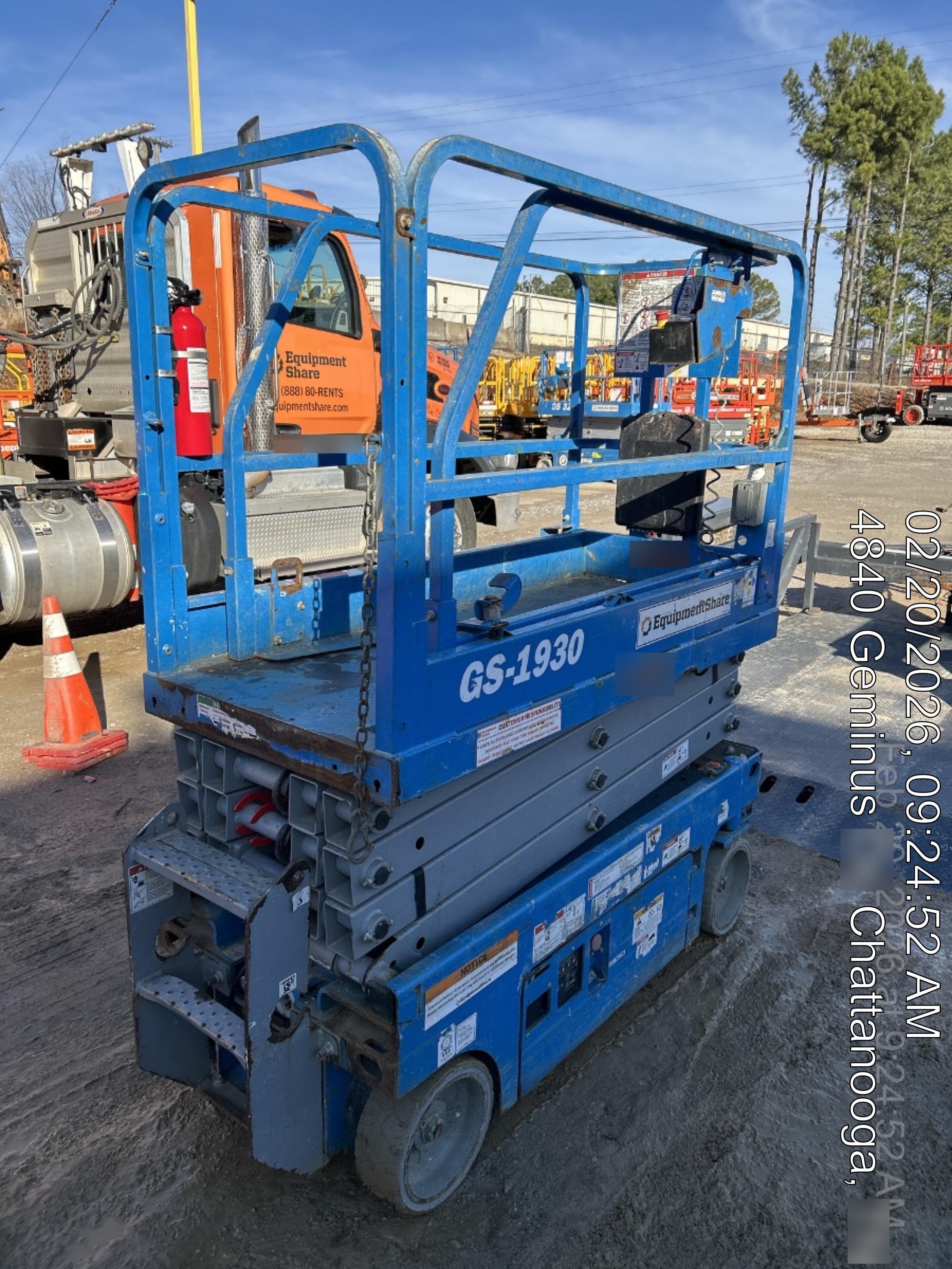 2019 Genie GS-1930 Fixed Rails with Chain Entry