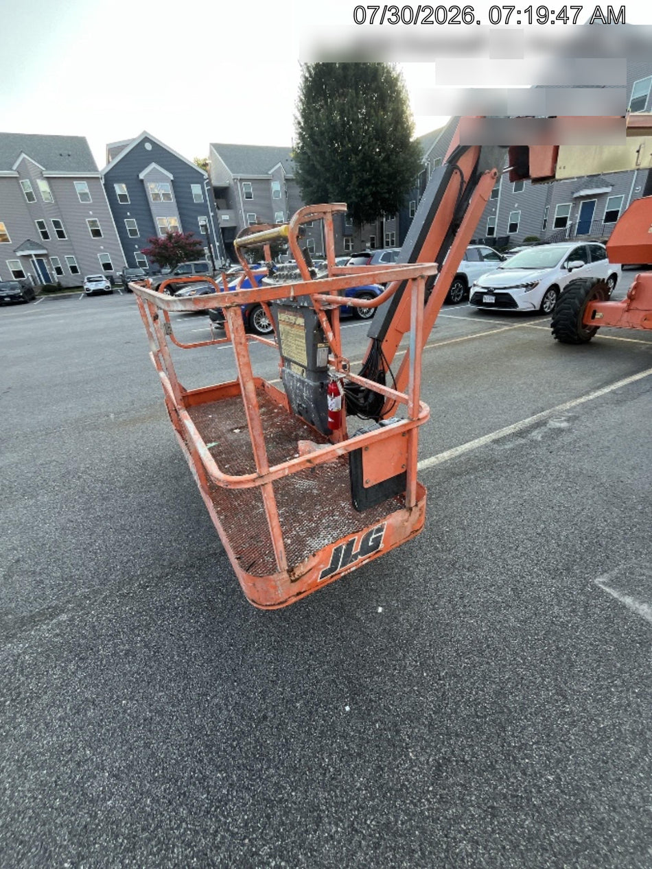 2019 JLG 800AJ