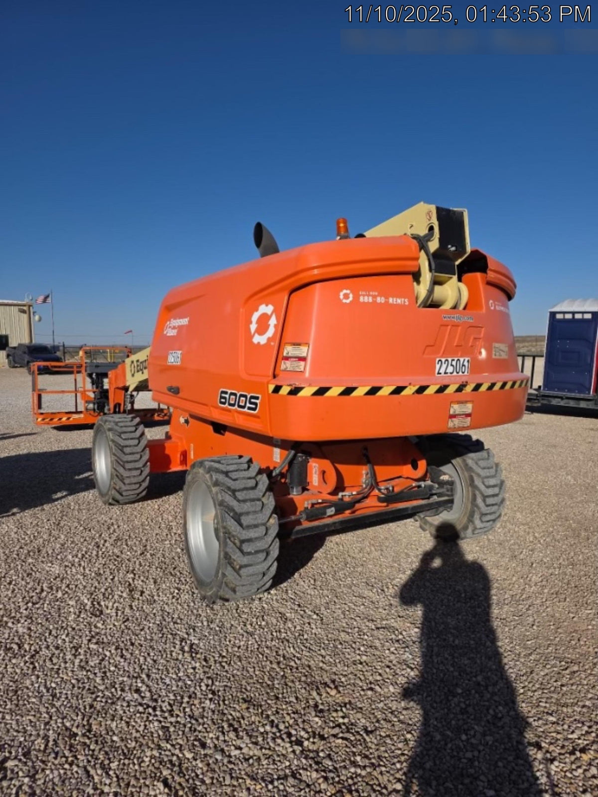 2022 JLG 600S