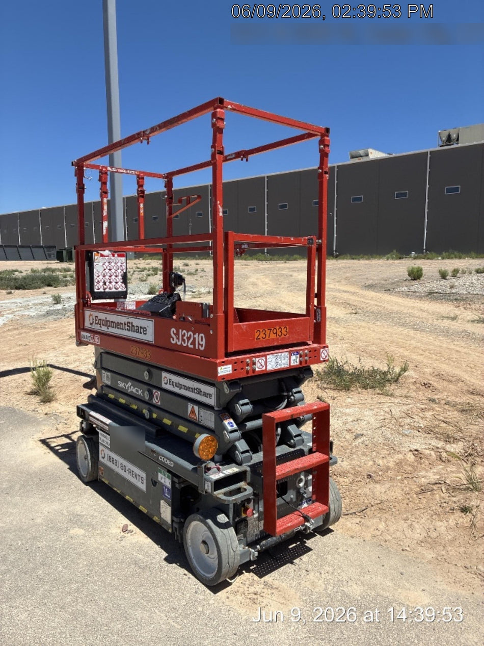 2022 SKYJACK SJ3219