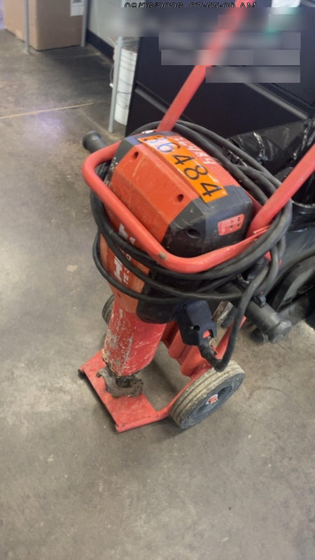 2019 HILTI TE 3000-AVR