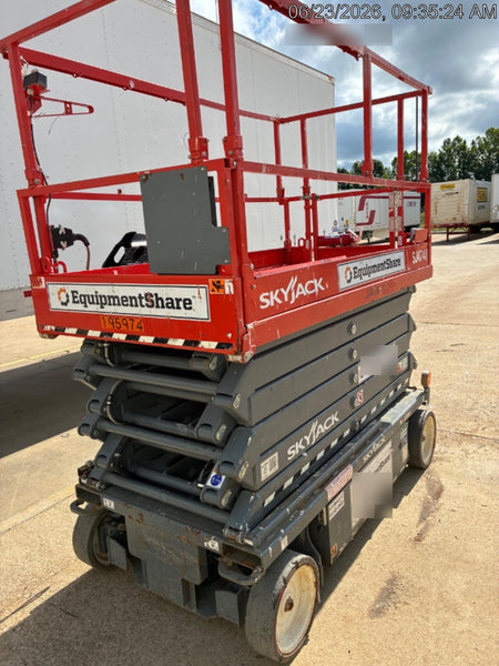 2021 SKYJACK SJ4740