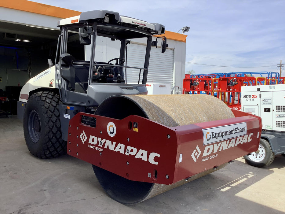 2022 DYNAPAC CA2500D