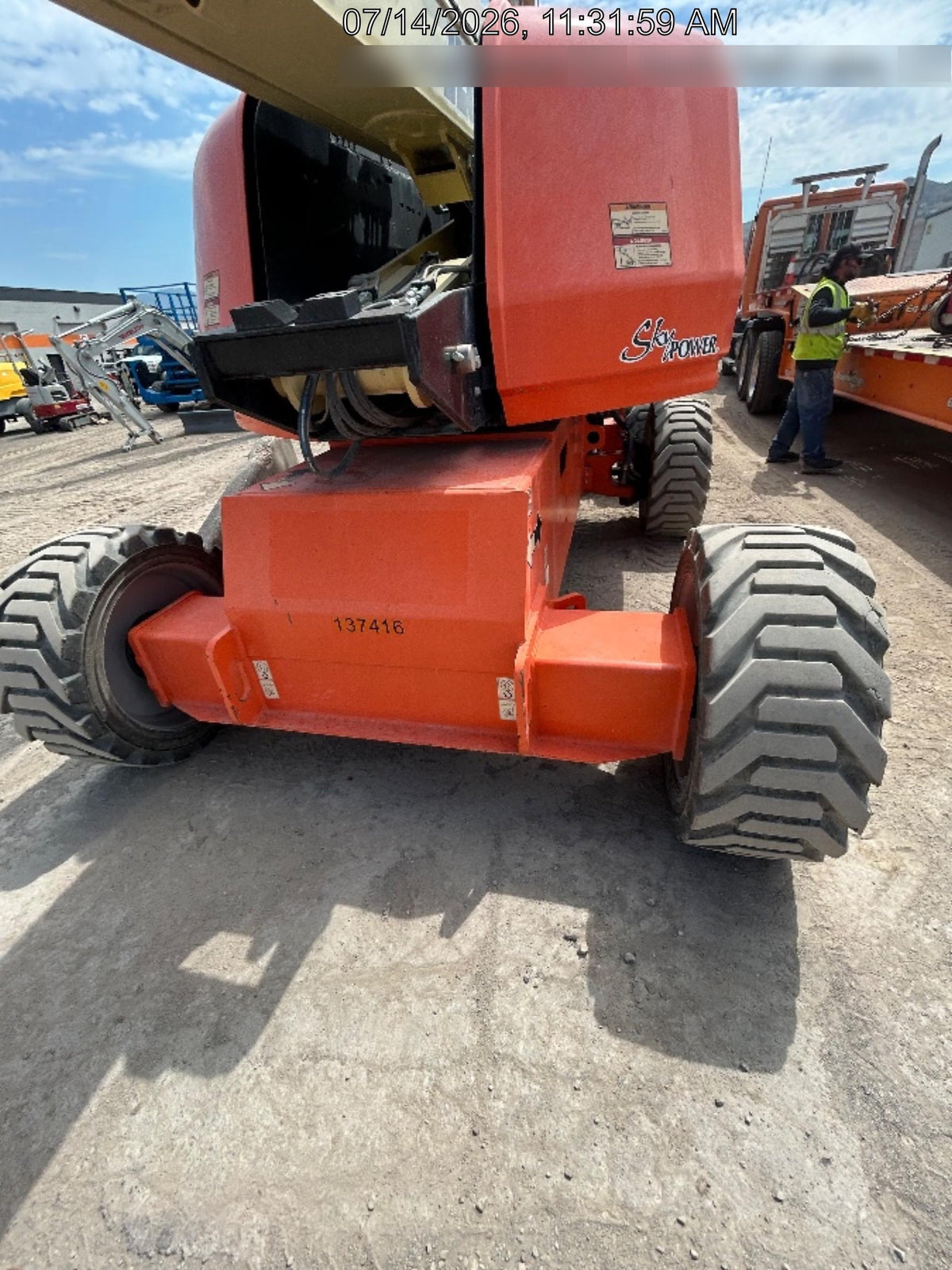 2021 JLG 660SJ
