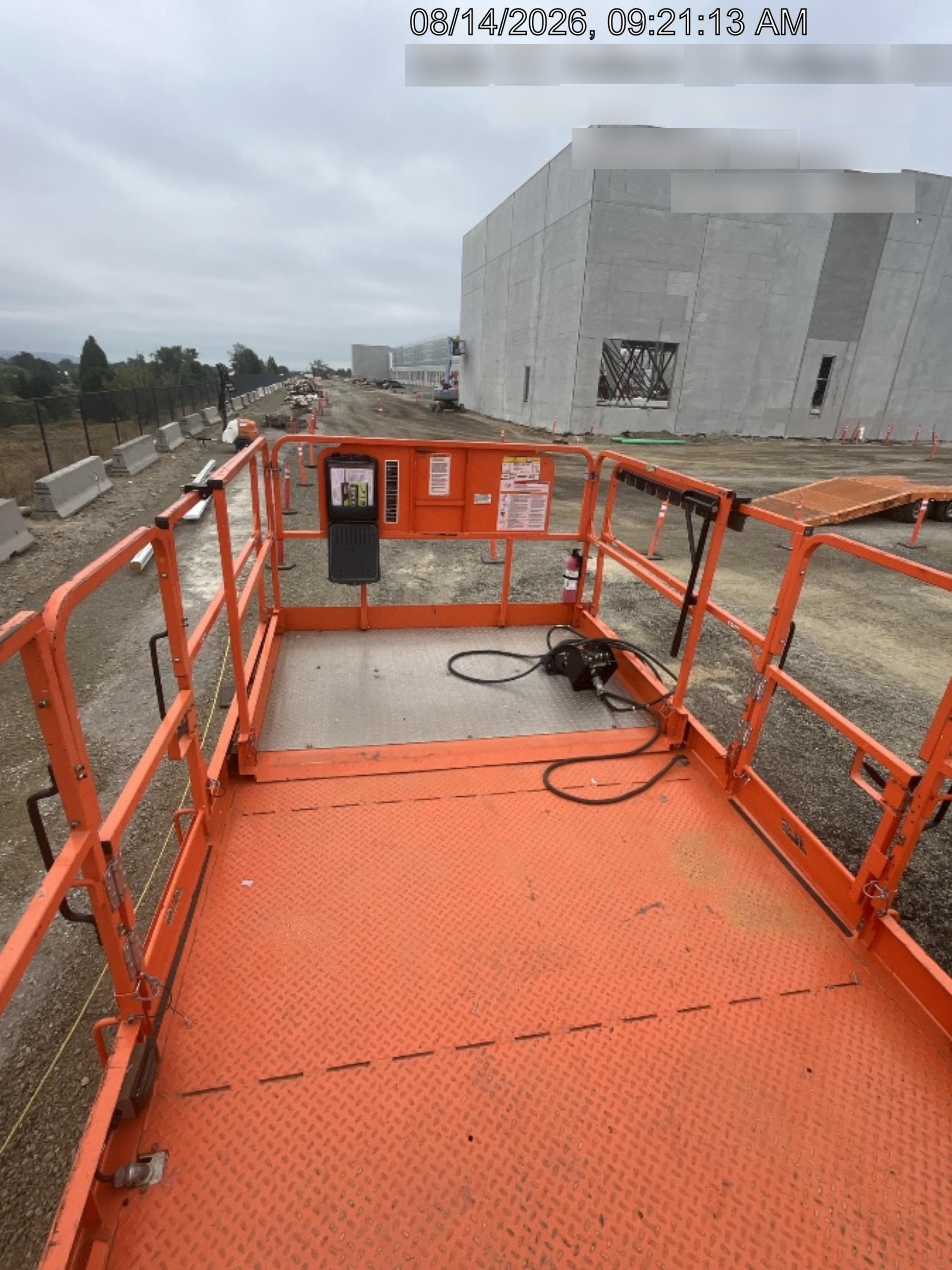 2024 JLG RT4394