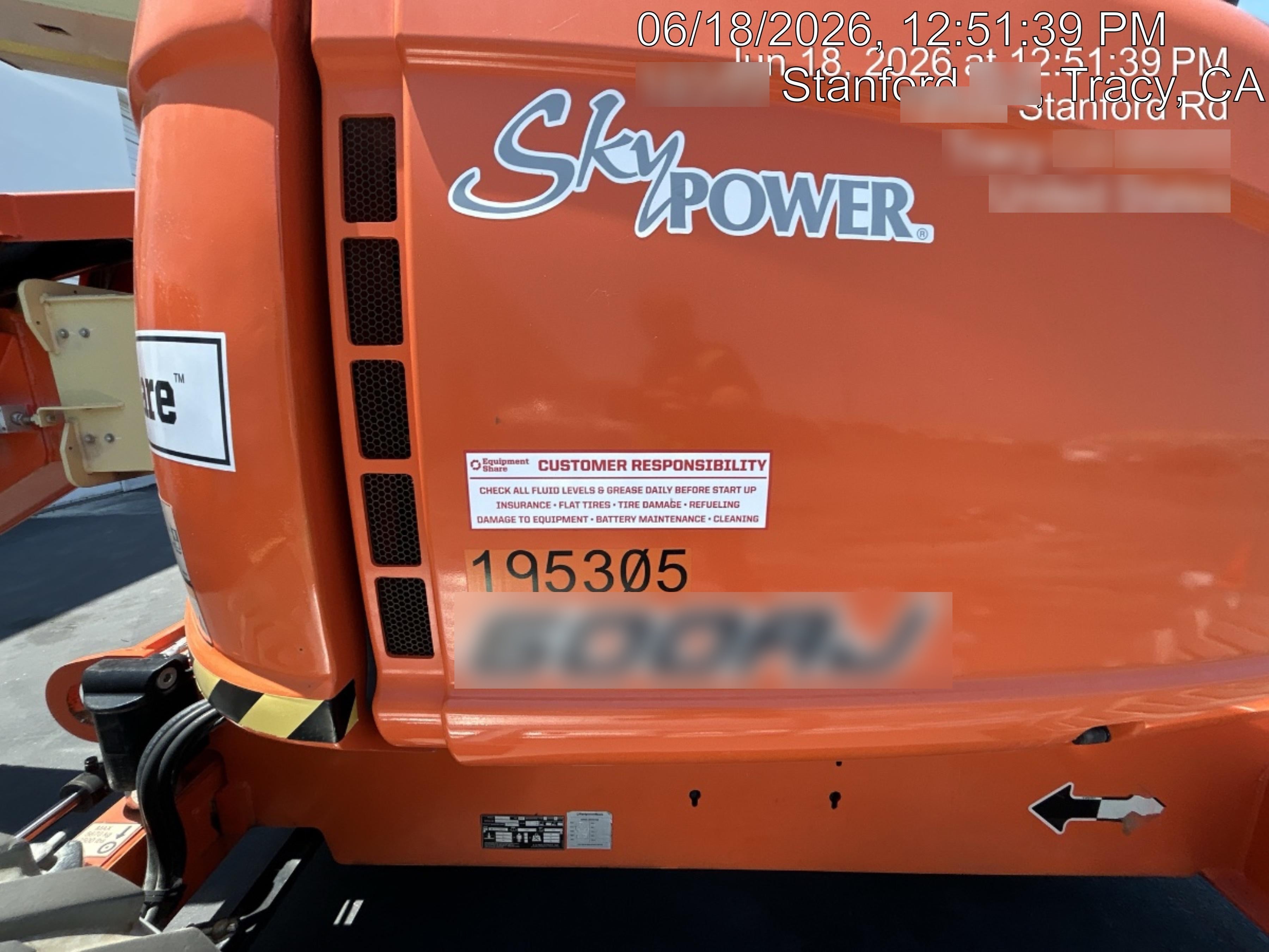 2021 JLG 600AJ