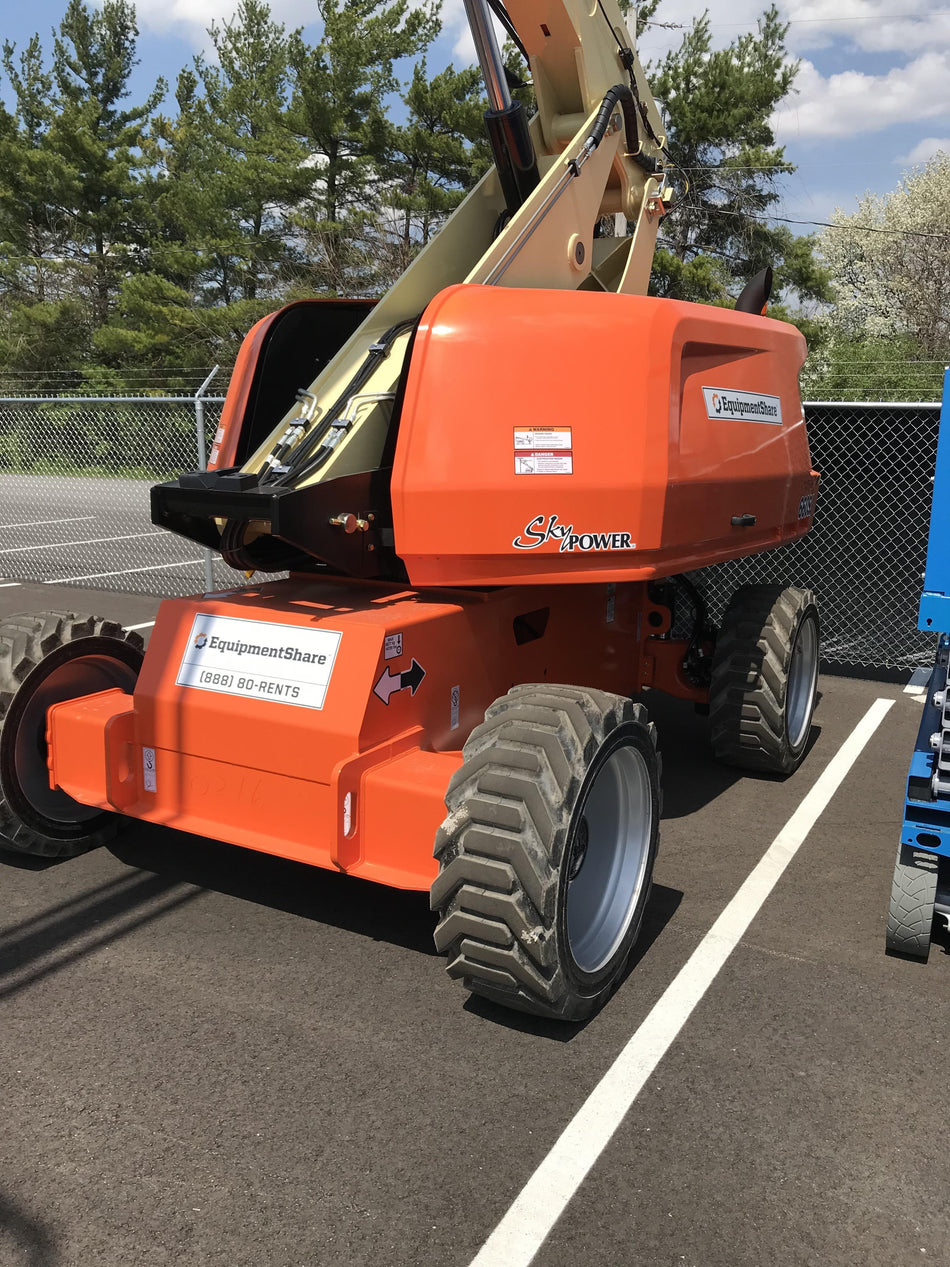2021 JLG 660SJ