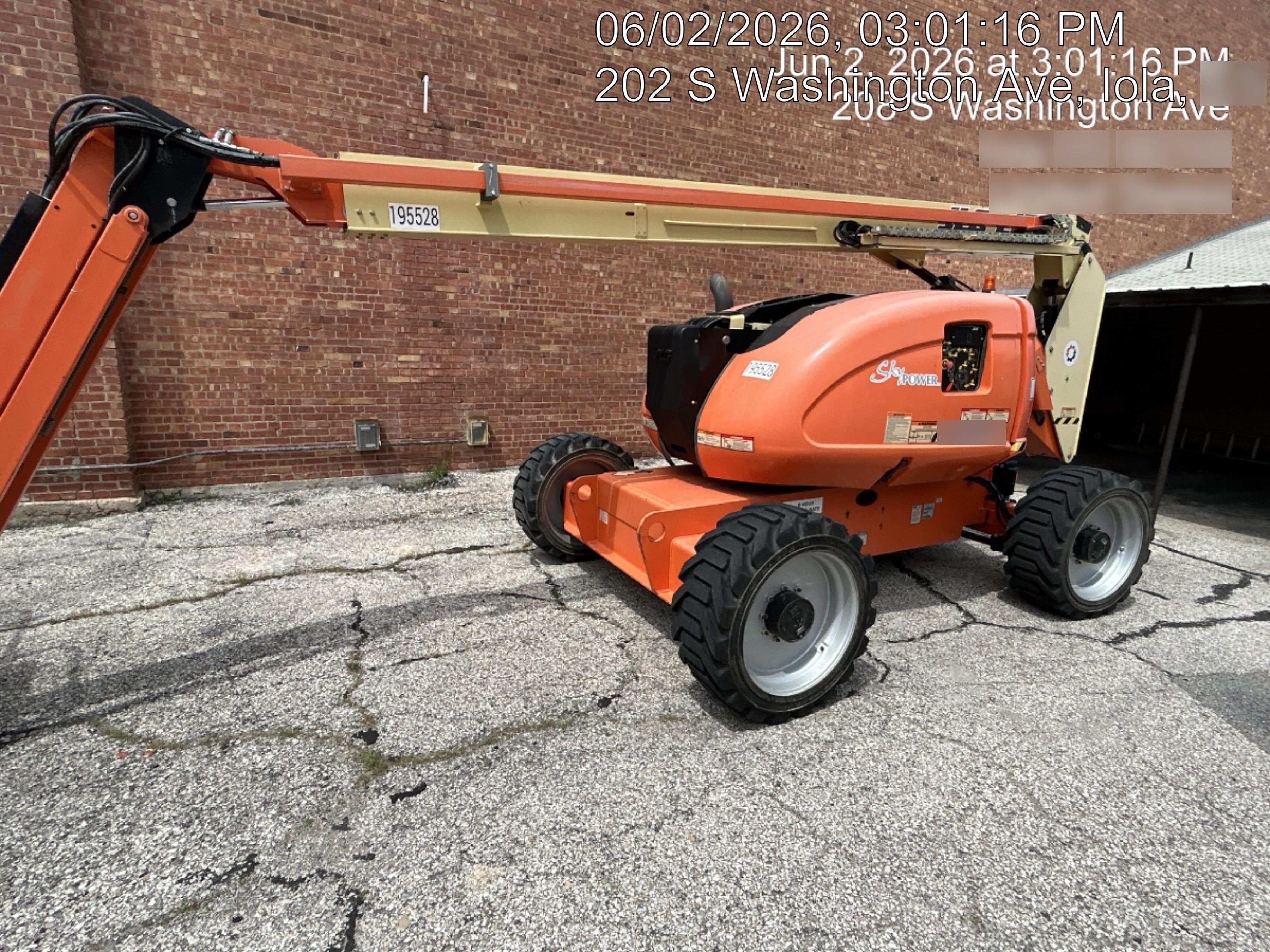 2021 JLG 600AJ