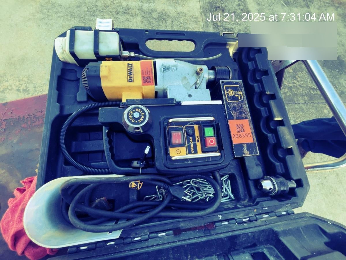 2023 DEWALT DWE1622K