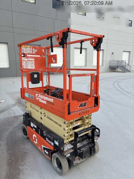 2024 JLG ES1932