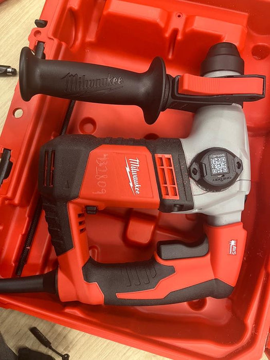 2024 MILWAUKEE 5263-21