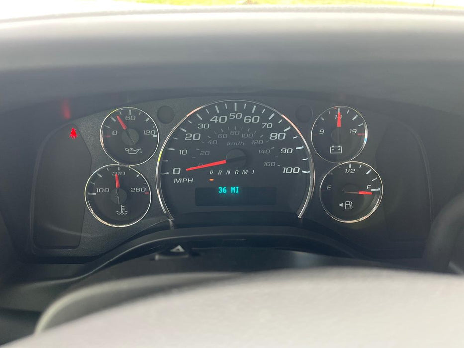 2025 CHEVROLET Express Van - Rental